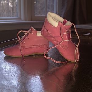 NWOT baby girl timberlands